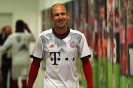 Những ngôi sao miễn phí có thể giúp Man Utd vô địch Ngoại hạng Anh