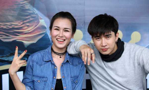 Chi Dân bị Võ Hạ Trâm chê ‘giỏi chém gió’ nhưng toàn sút banh trật