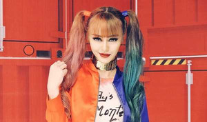MLee gấy ấn tượng với hình ảnh Harley Quinn đầy cá tính