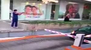 Video ghi lại khoảnh khắc nhân viên lãnh sự Mỹ bị ám sát