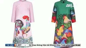 Quà lưu niệm hình gà độc đáo gây sốt thị trường Tết Đinh Dậu