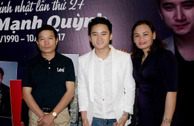 Phan Mạnh Quỳnh đón sinh nhật tuổi 27 ấm cúng bên bố mẹ