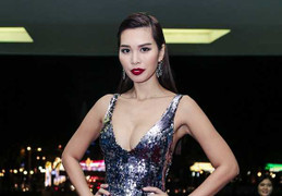 Siêu mẫu Hà Anh khoe dáng nuột nà ‘thiêu đốt’ ánh nhìn