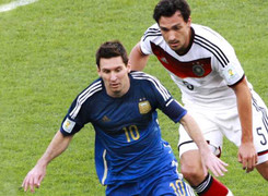 World Cup lên 48 đội: Có một giải đấu đã qua đời