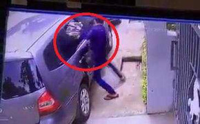Clip: Phá kính, trộm đồ trong ôtô 'quá nhanh, quá nguy hiểm'