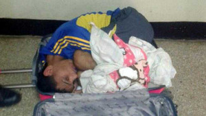 Cô gái giấu bạn trai vào vali để giúp vượt ngục