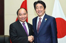 Thủ tướng Shinzo Abe và phu nhân thăm chính thức Việt Nam