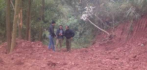 Làm rõ nghi án bắt hàng chục 'con bạc' trong rừng