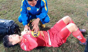 Về tới Gia Lai, Công Phượng vẫn khó thở