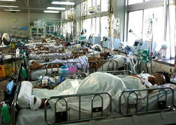 Bệnh viện Chợ Rẫy bác tin thiếu thuốc trong dịp Tết