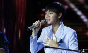 Chiến thắng lượt đấu thứ nhất, Cao Bá Hưng bị 'ném đá'