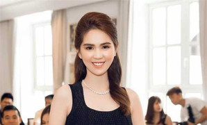 Bị Hoàng Kiều chia tay, Ngọc Trinh đóng facebook xóa hình ảnh người tình