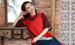 Nhã Phương: 'Tôi đón giao thừa cùng gia đình rồi đi diễn Tết với Trường Giang'