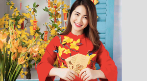 Cười ngất xem Hoà Minzy chúc Tết khán giả