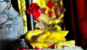 Chuyên gia văn hóa giải mã đêm giao thừa năm Đinh Dậu 2017 có cúng gà hay không?