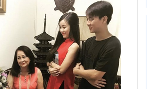 Hoài Lâm đeo nhẫn cưới sang nhà bạn gái chúc Tết