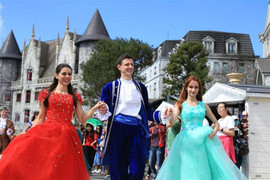 Bà Nà Hills hút khách du lịch đầu năm mới