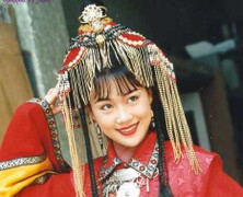 Chật vật nuôi chồng, U50 'Chúc Anh Đài' vẫn xinh đẹp bền bỉ