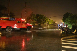 Cháy lớn tại công ty ô tô Trường Hải