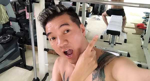 Đàm Vĩnh Hưng thảng thốt vì tăng cân sau Tết