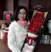 Chồng tặng vợ xấp tiền 520 triệu đồng nhân dịp ngày cưới