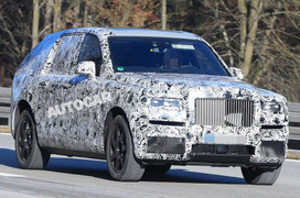 Mê mẩn với hình ảnh thật của chiếc Rolls-Royce Cullinan SUV 2018