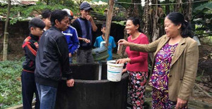 Giếng nước bỗng nhiên nóng 40°C, bốc khói ngun ngút ở Đà Nẵng