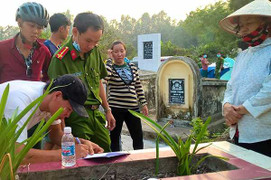 Nghi án mẹ trẻ làm rơi chết con, lén chôn ở chùa rồi bỏ trốn