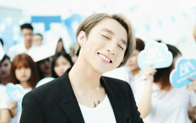 Vừa ra mắt MV ngôn tình, Sơn Tùng tiếp tục khoe quà độc chỉ dành cho Sky