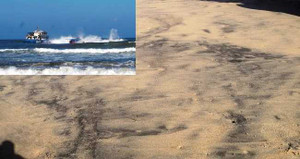 Tàu chở gần 3.000 tấn than sắp chìm, biển Huế bị đe dọa