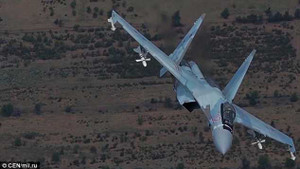 Video: Uy lực 'thần sấm' Su-35, siêu tiêm kích hiện đại nhất của Nga