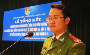 'Thủ lĩnh Đoàn' Cao đẳng Cảnh sát I điển trai, đa tài khiến bao người ngưỡng mộ