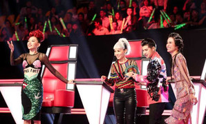 Trực tiếp tập 2 Giọng hát Việt 2017: Thu Minh tung chiêu 'thị phạm' giành thí sinh