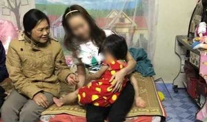 Đánh đập, bỏ con ở siêu thị vì làm mất gói kẹo: Người mẹ nói gì?