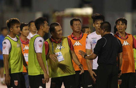 V-League 2017: Những trò hề làm bẽ mặt cả nền bóng đá Việt Nam