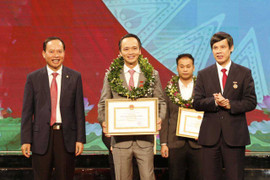 Chủ tịch FLC nhận danh hiệu 'Vì sự phát triển Thanh Hoá'