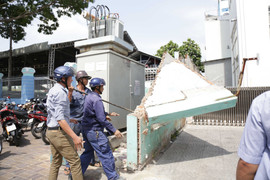 Tường trước trụ sở lấn chiếm vỉa hè bị đập bỏ, Bộ Công thương lên tiếng