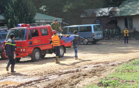 Du khách nước ngoài cùng hướng dẫn viên thiệt mạng khi leo thác