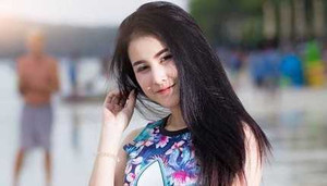 Clip: 5 cô gái bình dân xinh đẹp bất ngờ nổi tiếng trên mạng