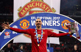 Mourinho khen Ibrahimovic hết lời, thừa nhận Man Utd thắng chưa xứng đáng