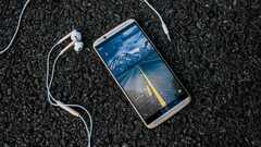 Ra đời Smartphone 5G đầu tiên trên thế giới