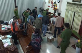 Công an Bình Định thu giữ hàng trăm 'hàng nóng' được rao bán công khai