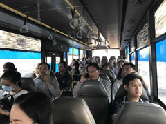 Giám đốc Sở Giao thông vận tải TP.HCM đi họp bằng xe buýt