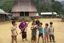 Bí ẩn ngải yêu và mỹ tục đi sim của người Cơ Tu