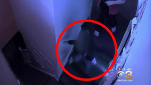 Phẫn nộ clip nhân viên trường mầm non xô ngã bé 4 tuổi xuống cầu thang