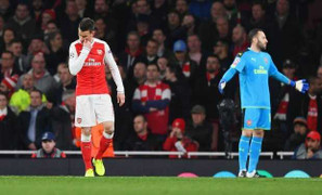 Đội trưởng nhận thẻ đỏ, Arsenal thảm bại nặng nề trước Bayern Munich