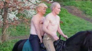 'Trump và Putin' cởi trần, cưỡi ngựa ở London gây sốc