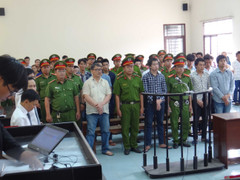 Nhóm giang hồ hỗn chiến tại bệnh viện lĩnh án