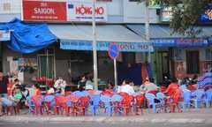 Quán nhậu tung hoành vỉa hè ở thành phố biển Quy Nhơn