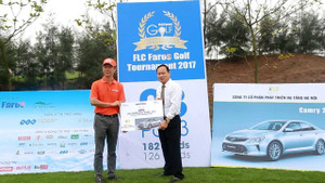 Kỳ tích 2 cú hole-in-one trúng hơn 10 tỷ trong cùng một ngày